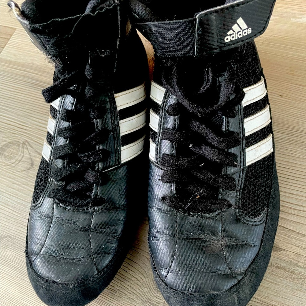Boys Adidas Wrestling shoes